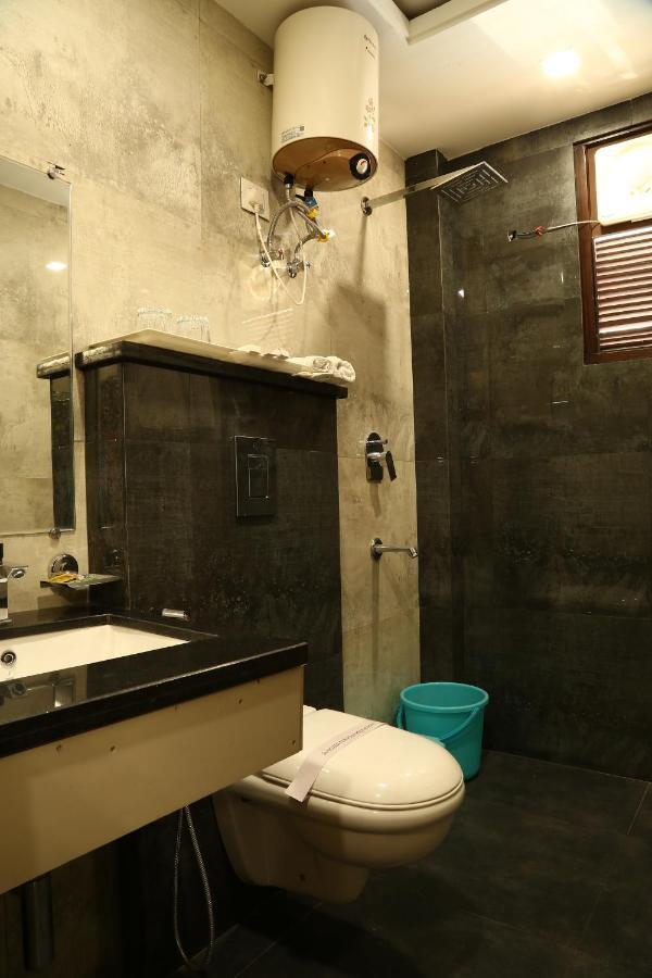 Hotel Kush Ganga - 50 Meter From Har Ki Pauri, Haridwār Eksteriør bilde