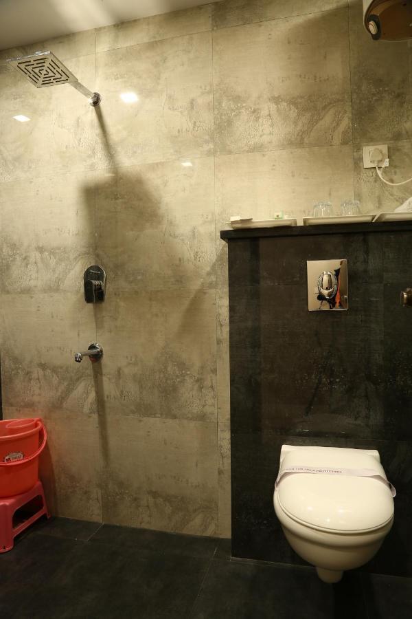 Hotel Kush Ganga - 50 Meter From Har Ki Pauri, Haridwār Eksteriør bilde
