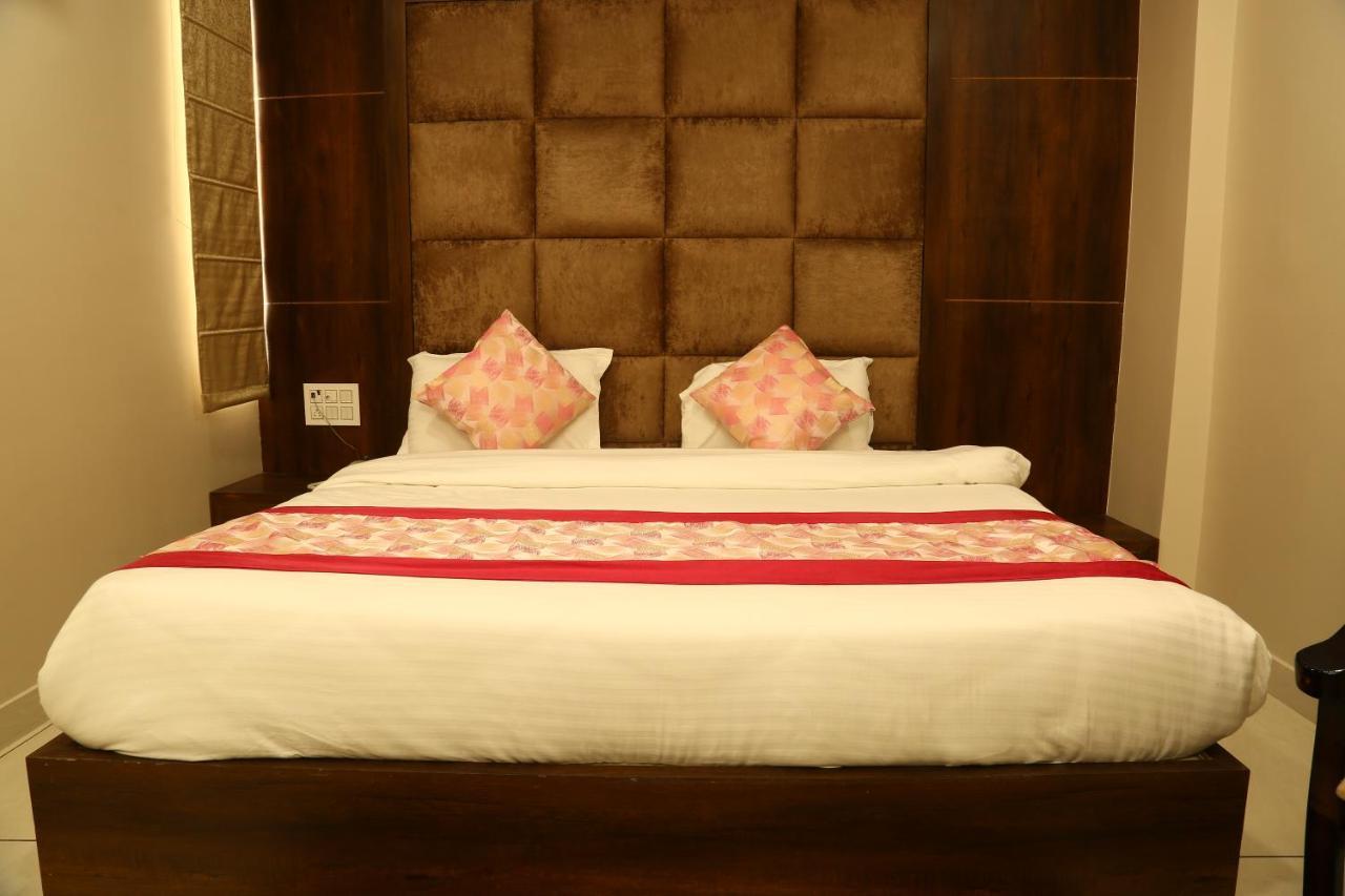 Hotel Kush Ganga - 50 Meter From Har Ki Pauri, Haridwār Eksteriør bilde